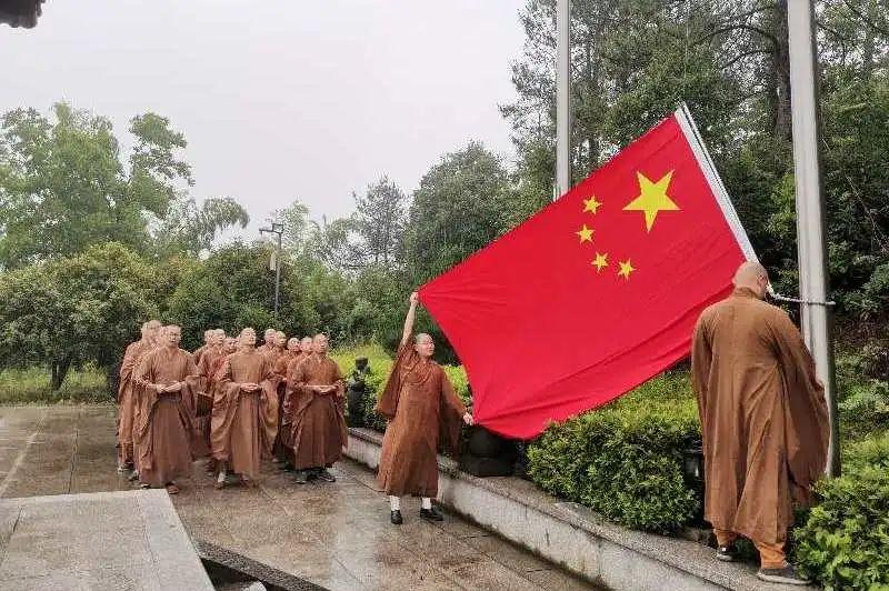 收益率超8%！固收类理财产品收益率“飙升” 还能买吗？